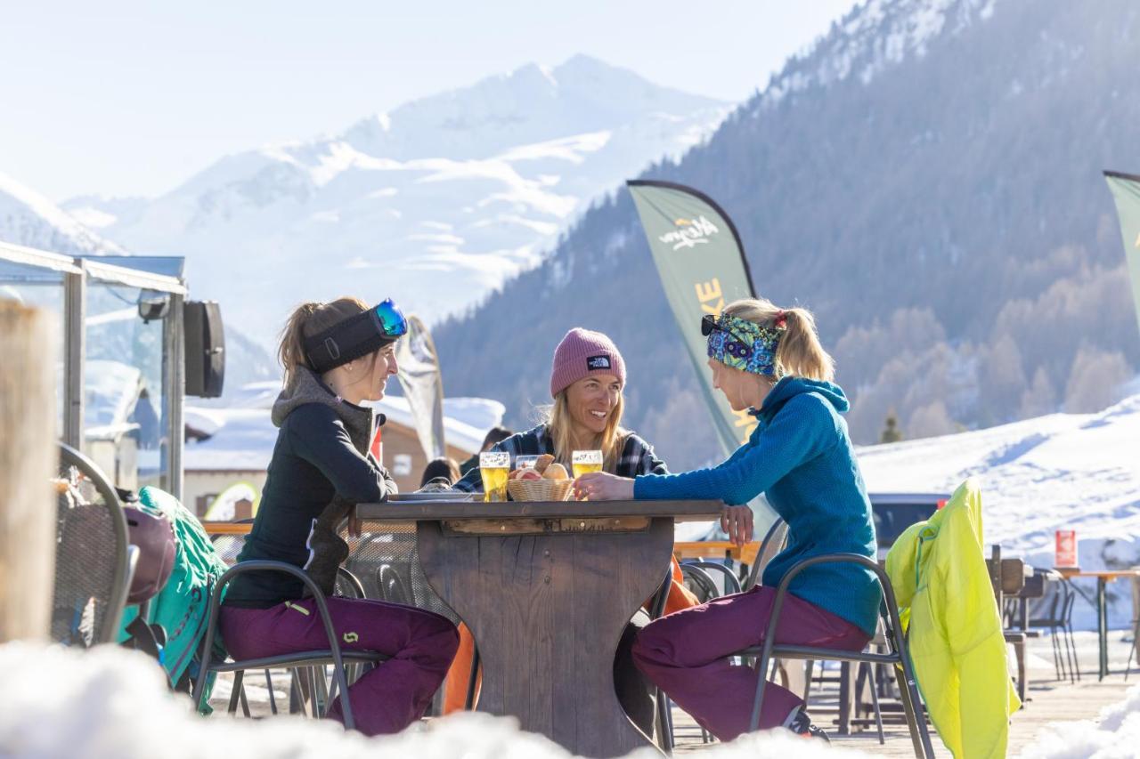 Hotel Alegra Livigno Exteriör bild
