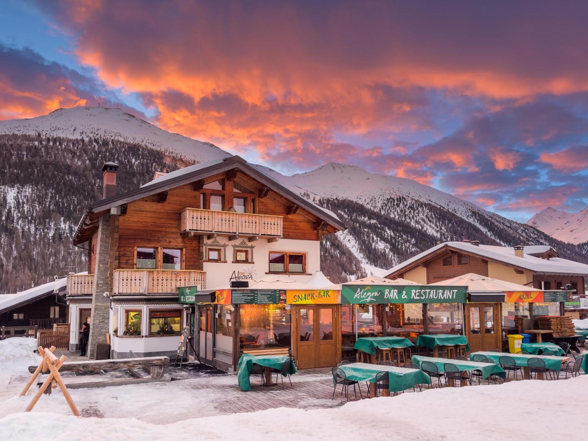 Hotel Alegra Livigno Exteriör bild