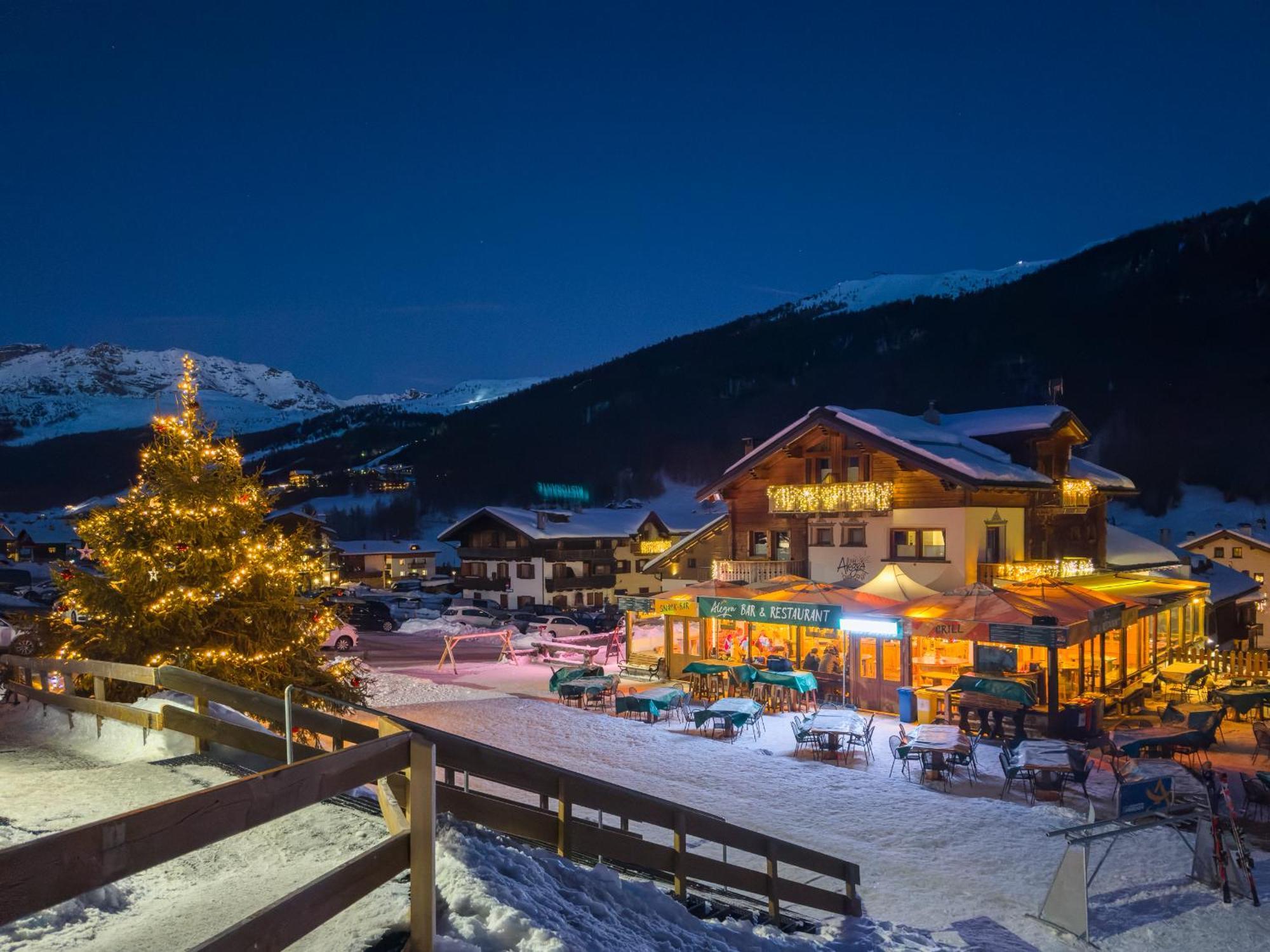 Hotel Alegra Livigno Exteriör bild