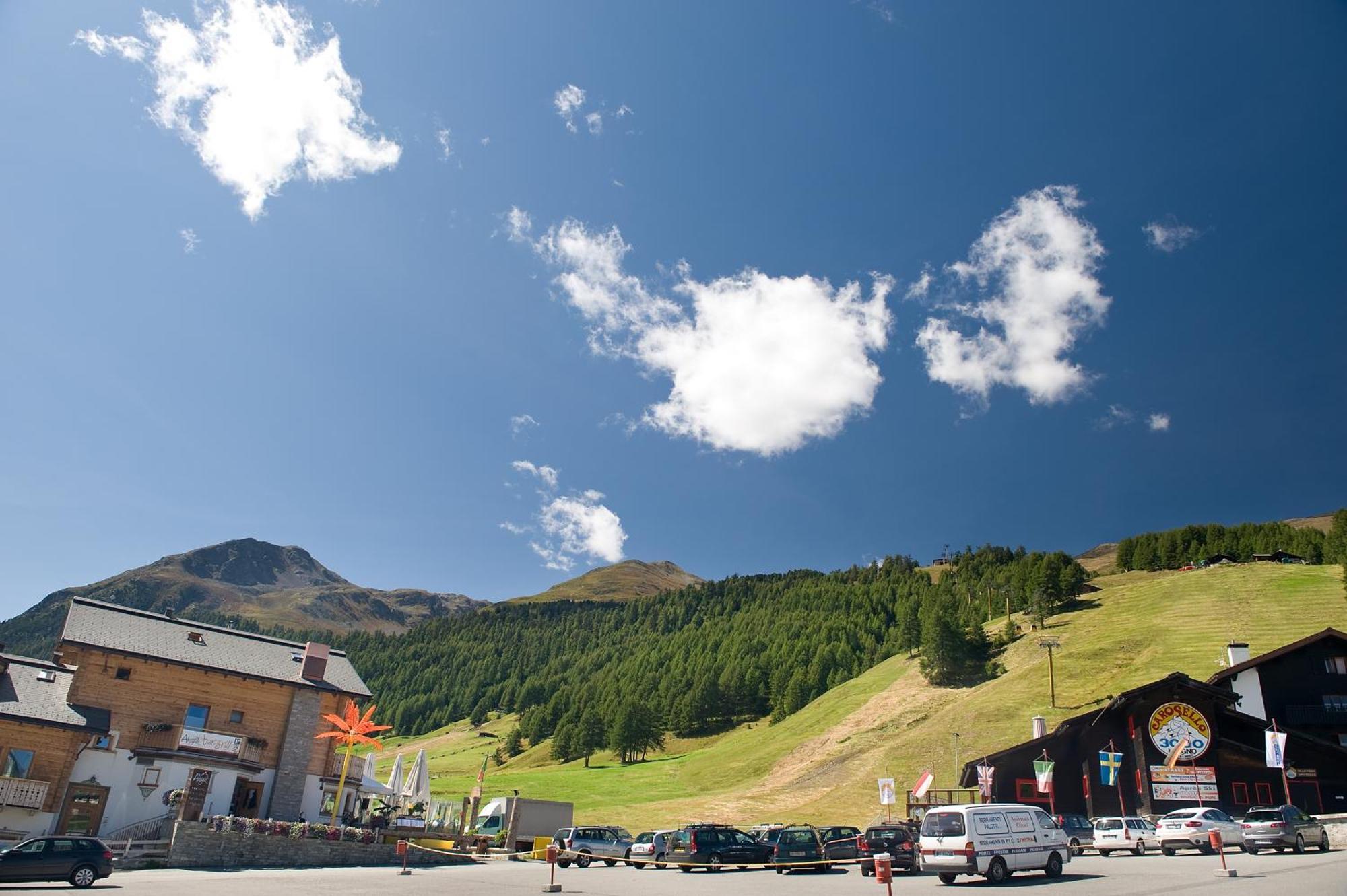 Hotel Alegra Livigno Exteriör bild